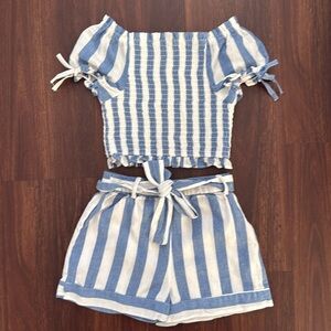 Rare Editions 2. Piece Matching Set
